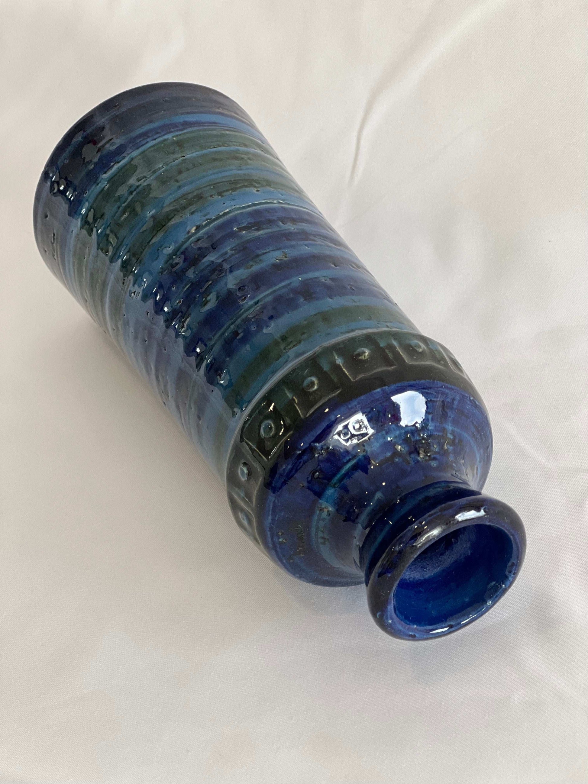 Collectible Rimini Aldo Londi Ceramic Vase