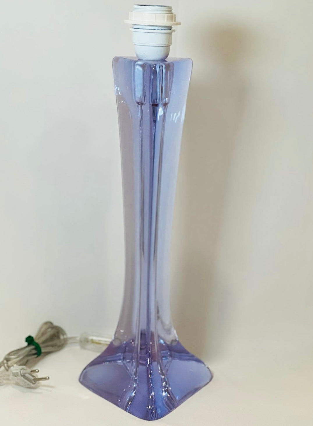 Art Deco Lavender Crystal Table Lamp