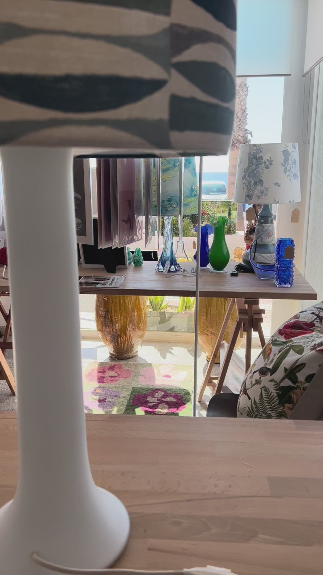 White Luxus glass vintage lamp and contemporary lampshade